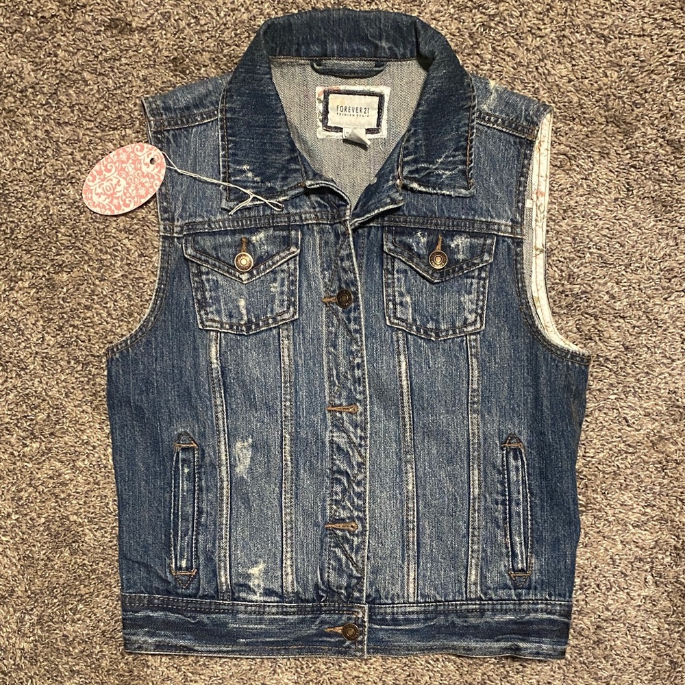 Forever 21 Blue Denim Vest unicorn 🦄 embroidered small - Picture 1 of 7